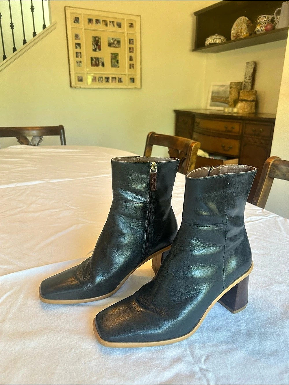 Alohas West Vintage Leather Ankle Boots Black size 40